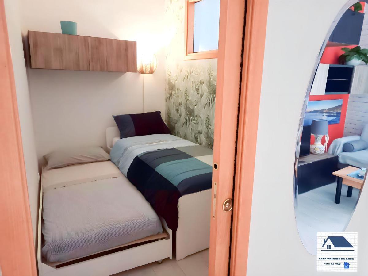 Casa Vacanze Da Anna Виетри Экстерьер фото